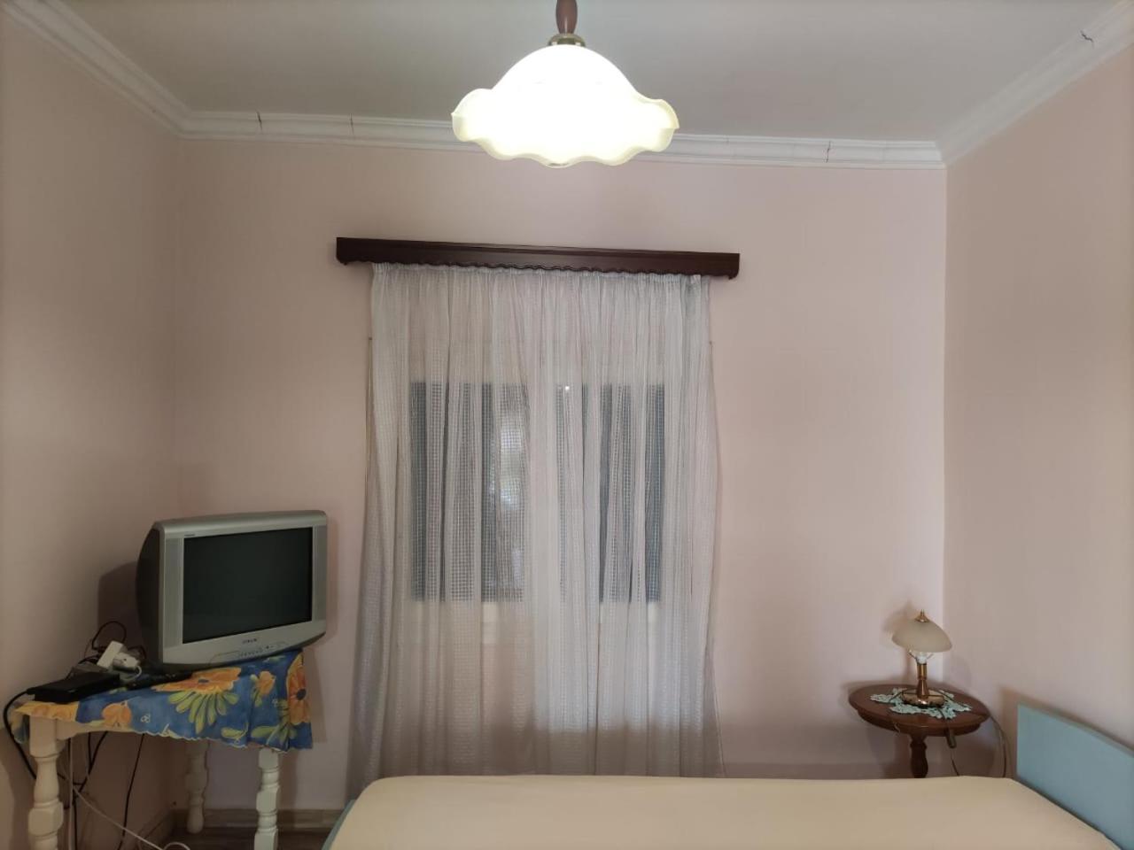 Sissy Apartment Vraháti Kültér fotó