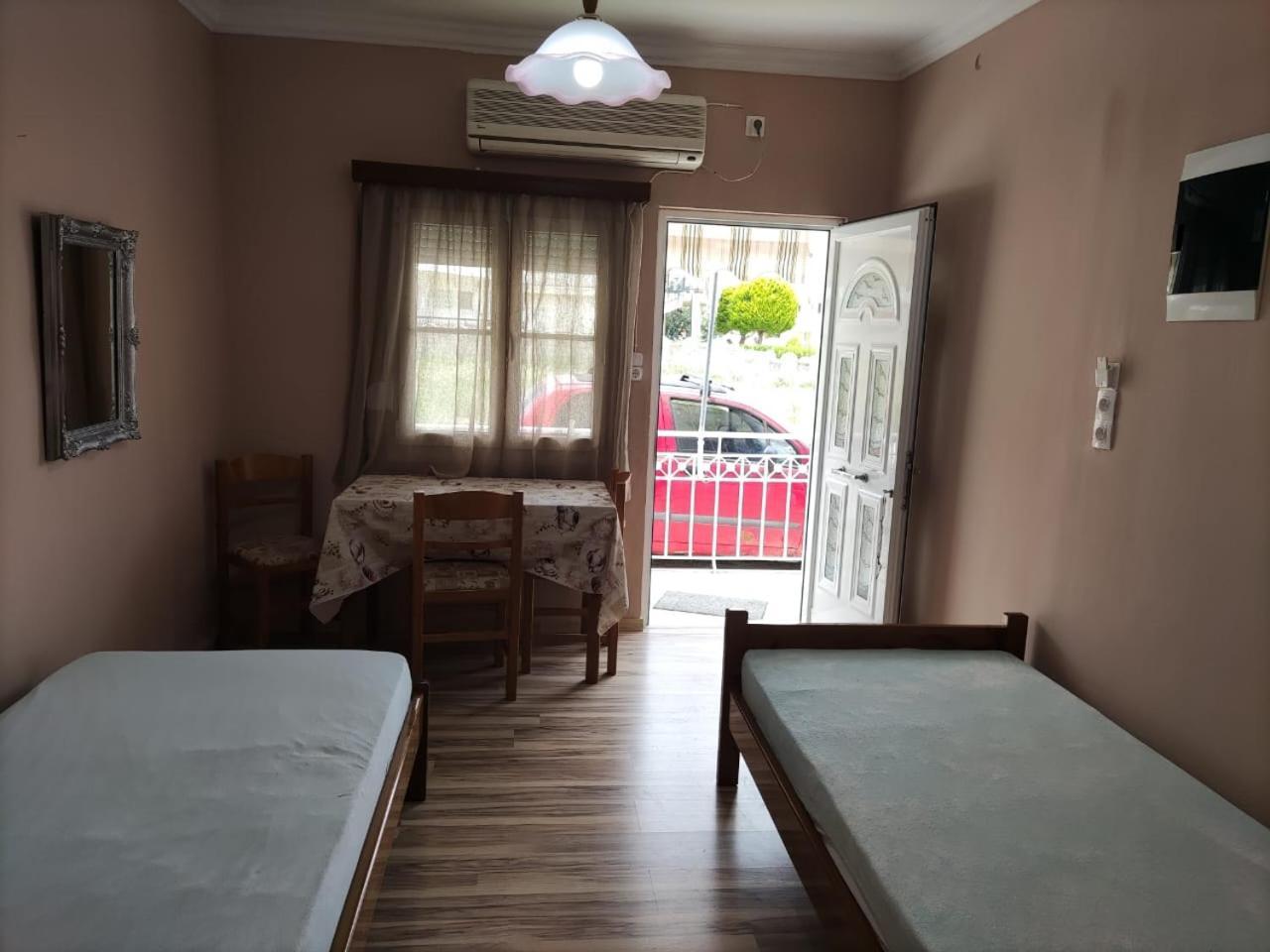 Sissy Apartment Vraháti Kültér fotó